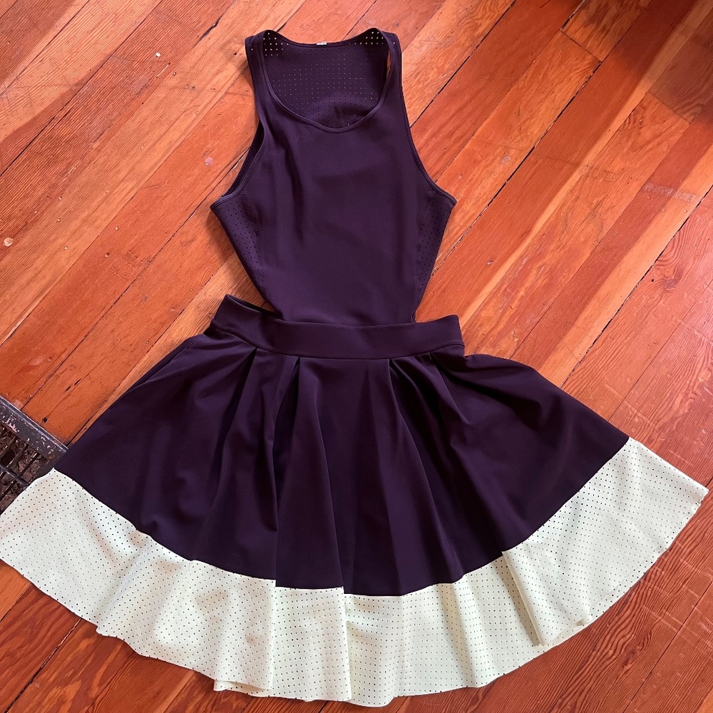 Lululemon Away Dresssize 8 - Picture 4 of 14